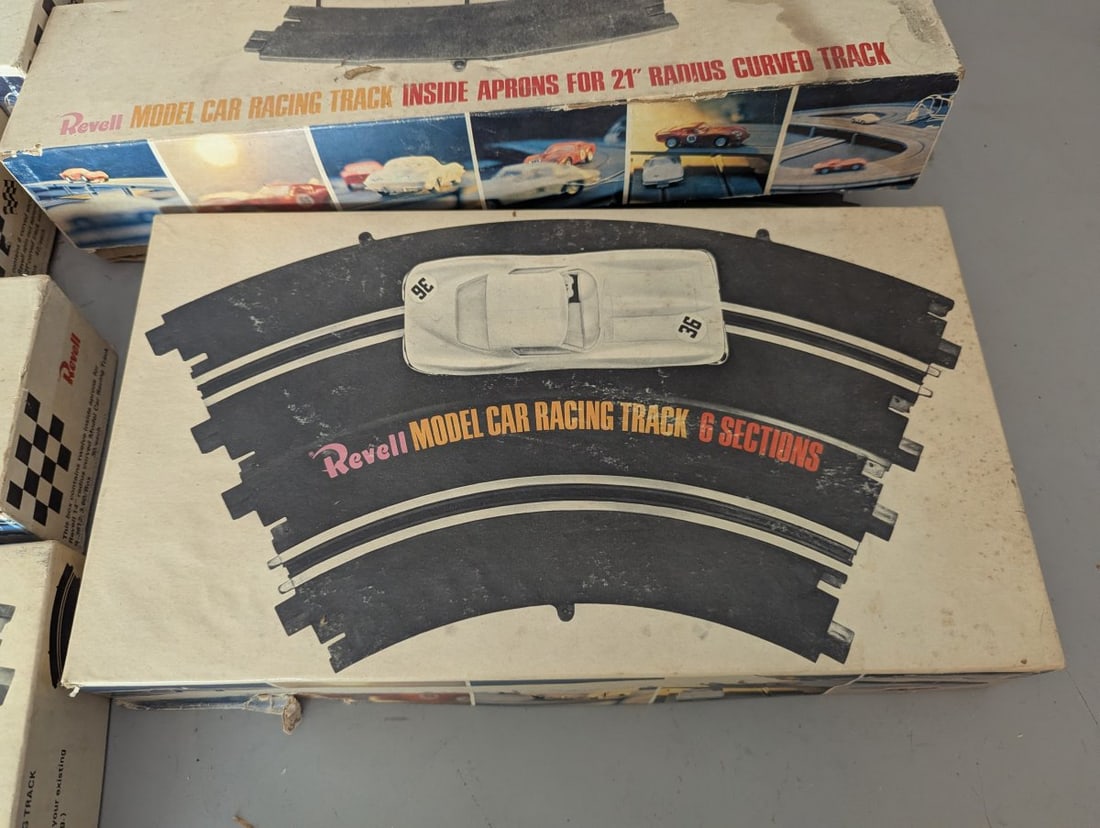 Vintage Revell Model Car Racing Track Collection 1/32 Scale Accessories 1960s - 3