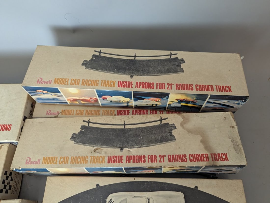 Vintage Revell Model Car Racing Track Collection 1/32 Scale Accessories 1960s - 4
