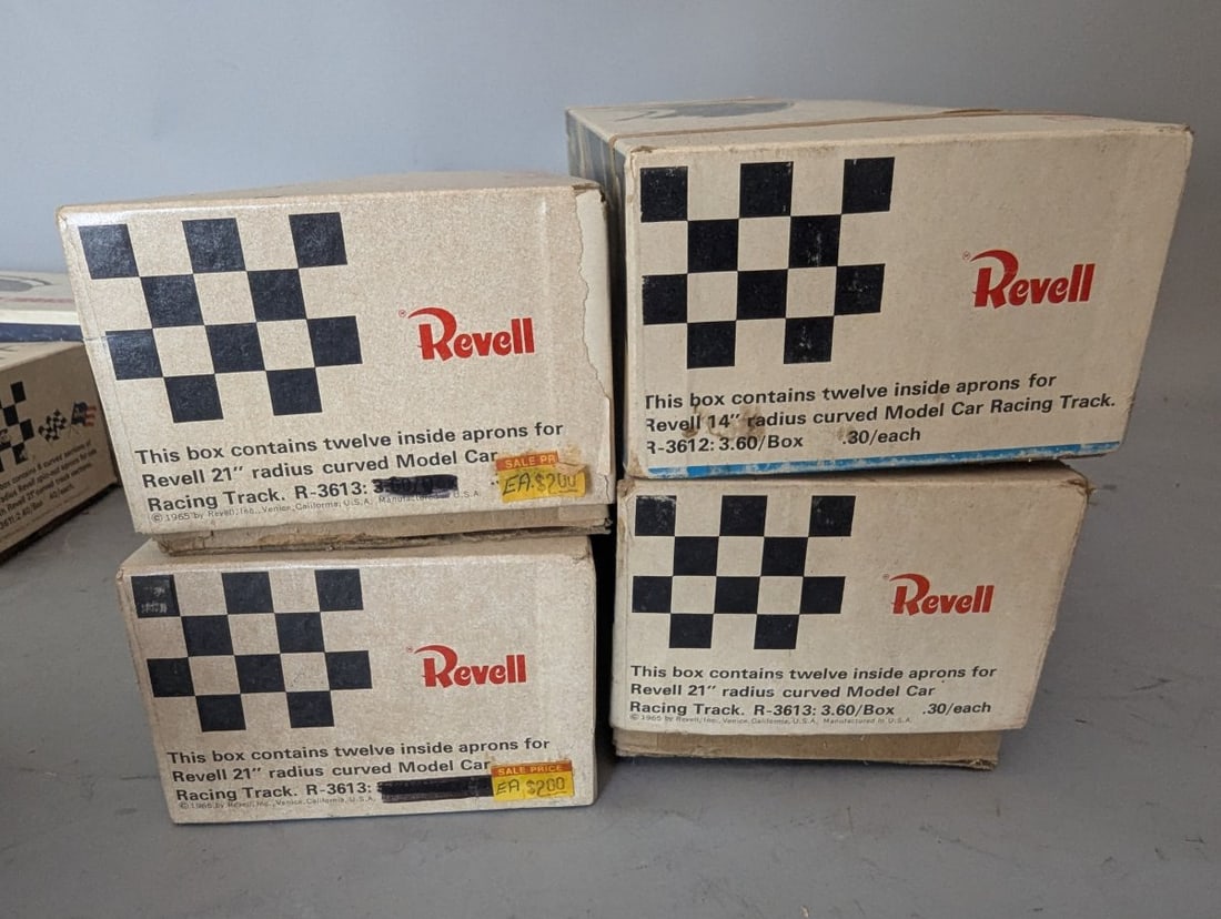 Vintage Revell Model Car Racing Track Collection 1/32 Scale Accessories 1960s - 6