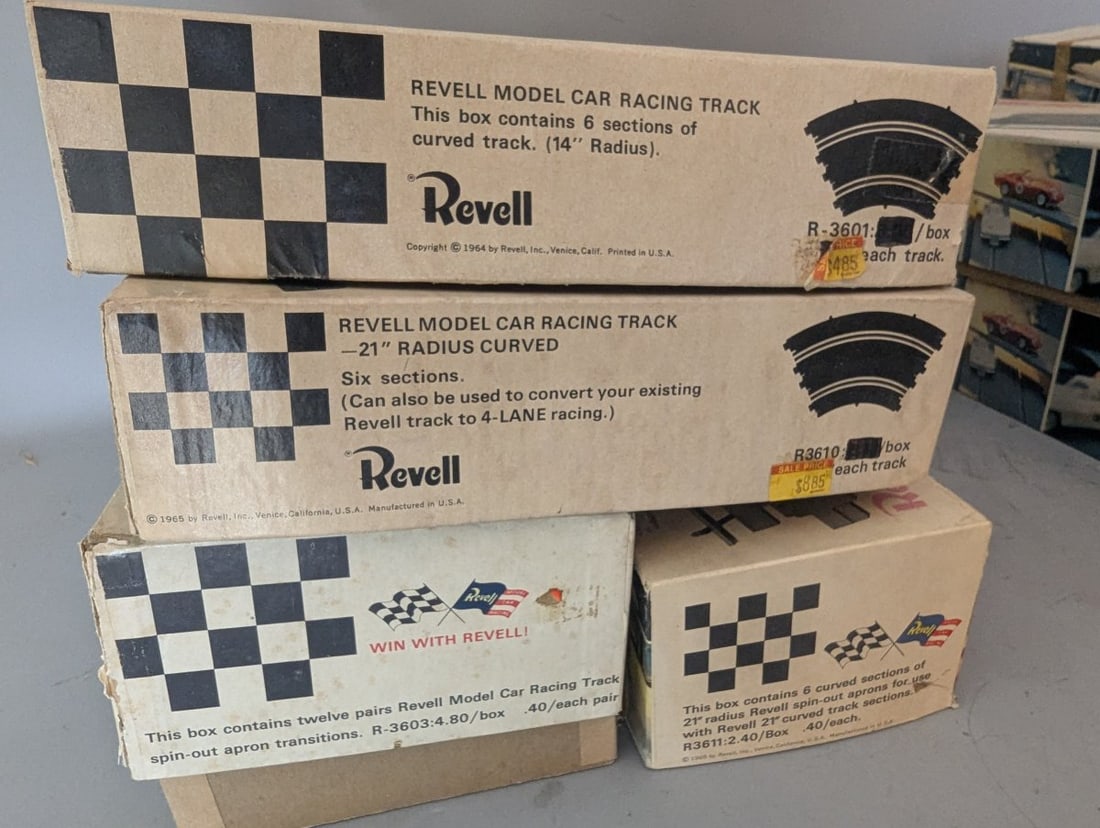 Vintage Revell Model Car Racing Track Collection 1/32 Scale Accessories 1960s - 7