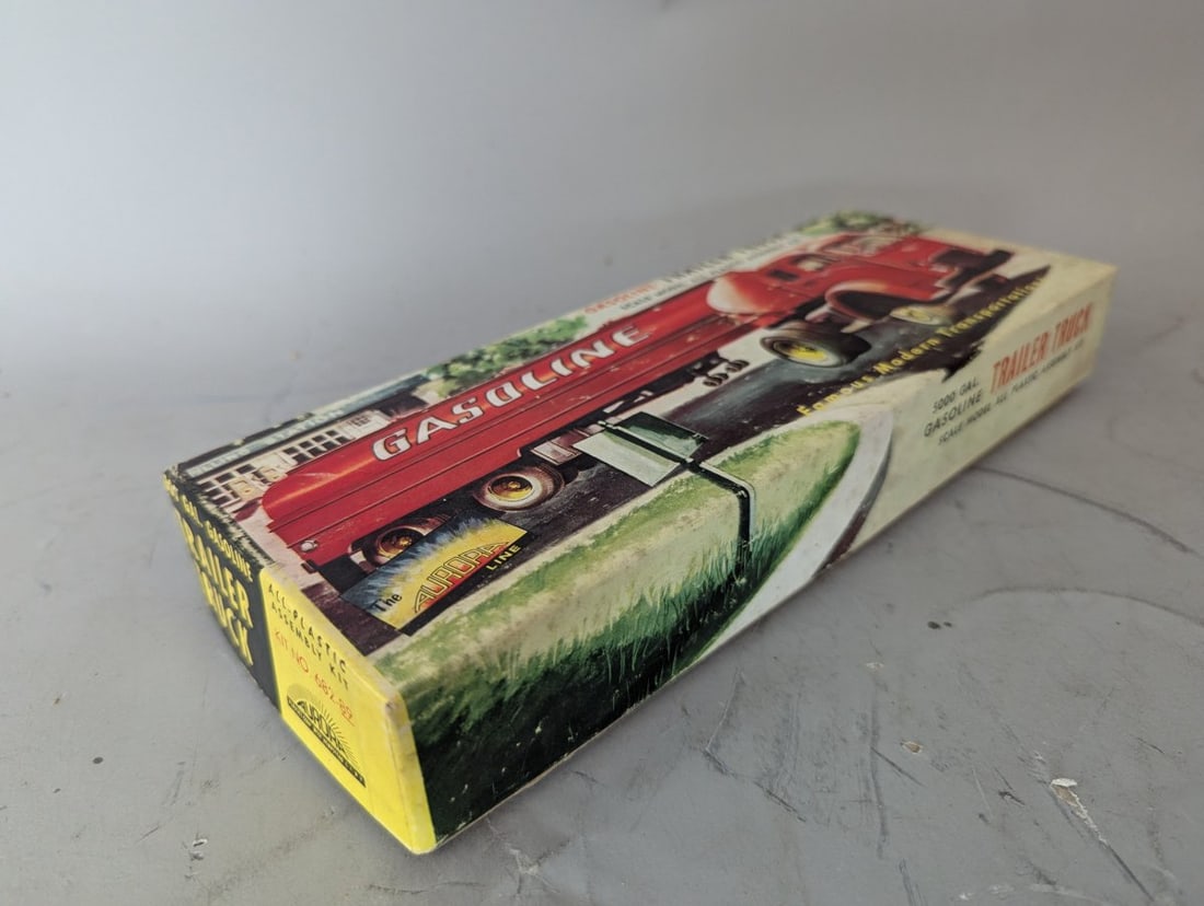 Vintage Aurora 5000 Gal Gasoline Trailer Truck Model Kit No 501-69 New Old Stock - 6