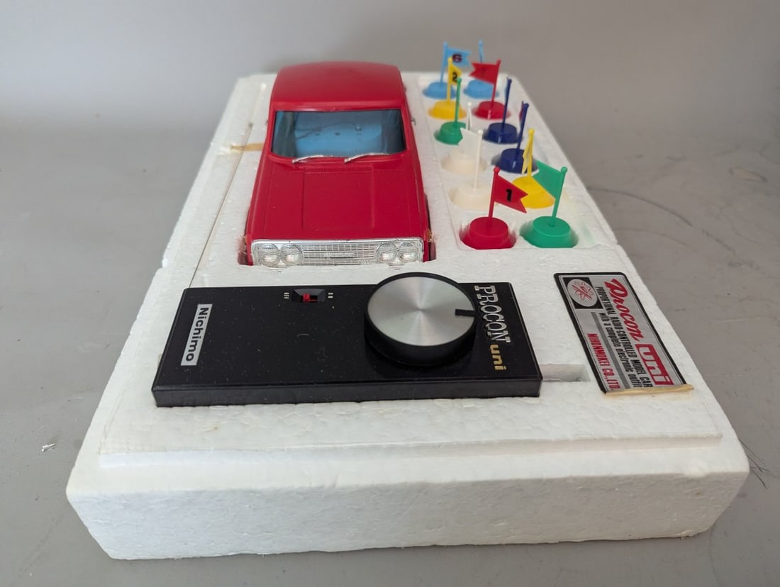 Nichimo Procon-Uni 1:15 Scale Toyopet Corona R/C Car Vintage Japanese Model Collectible - 5