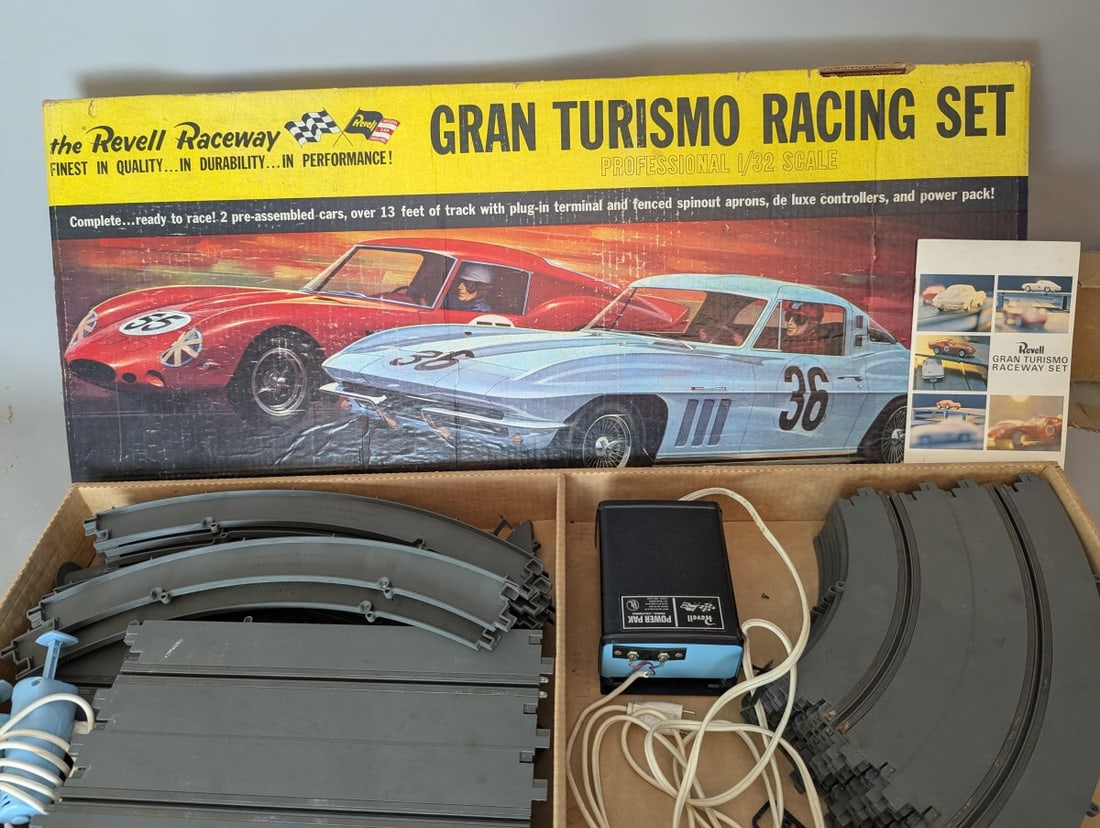 Revell Gran Turismo Racing Set Vintage Slot Car Track Incomplete Collectible Toy - 4