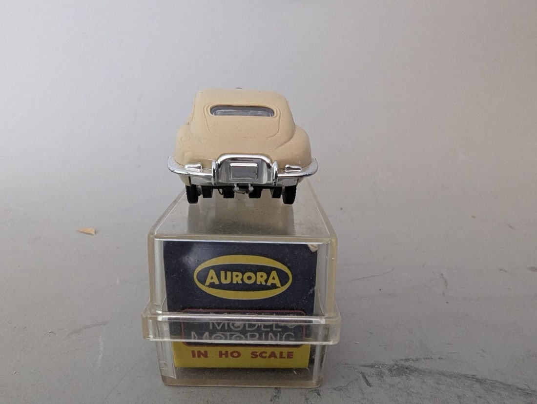 Aurora Thunderjet 500 Wild Ones XKE Jaguar HO Slot Car No. 1356 Vintage Collectible - 4