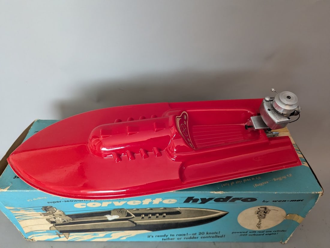 Vintage 1955 Wen-Mac Corvette Hydro Gas Powered Toy Boat with Original Box - 5