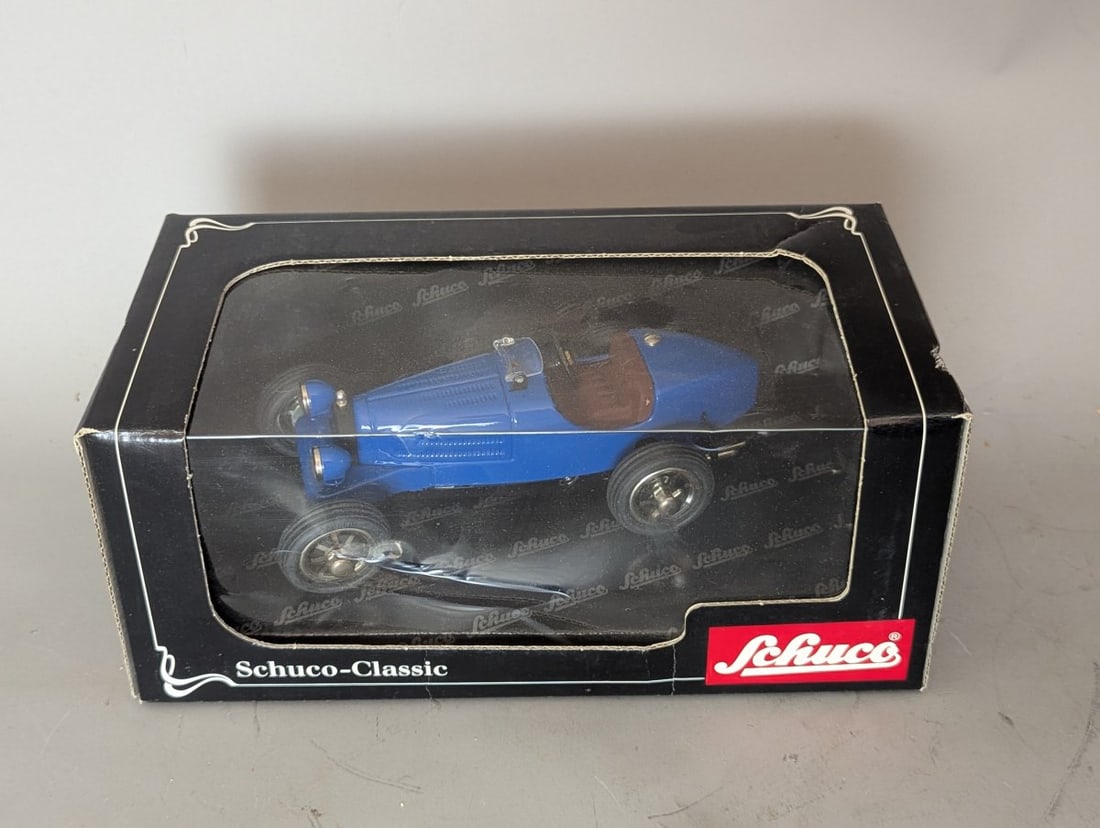 Schuco Classic Bugatti Model Car Art.Nr. 01740 New Old Stock Collectible Toy: **Important** Please read below description on how to avoid high shipping costs. Up for auction is a Schuco-Classic Studio IV Bugatti Model Car (Art.Nr. 01740). This is a rare New Old Stock item. The