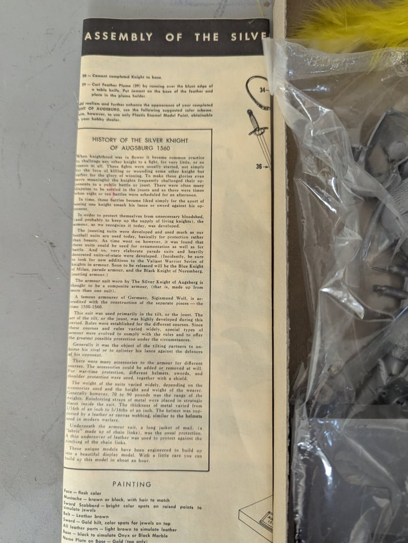 Aurora Famous Fighters Silver Knight of Augsburg 1560 Model Kit KI-98 Vintage Collectible - 4