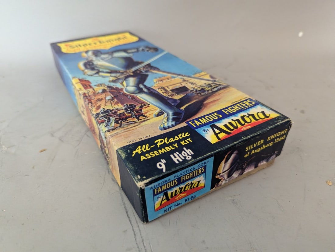 Aurora Famous Fighters Silver Knight of Augsburg 1560 Model Kit KI-98 Vintage Collectible - 5