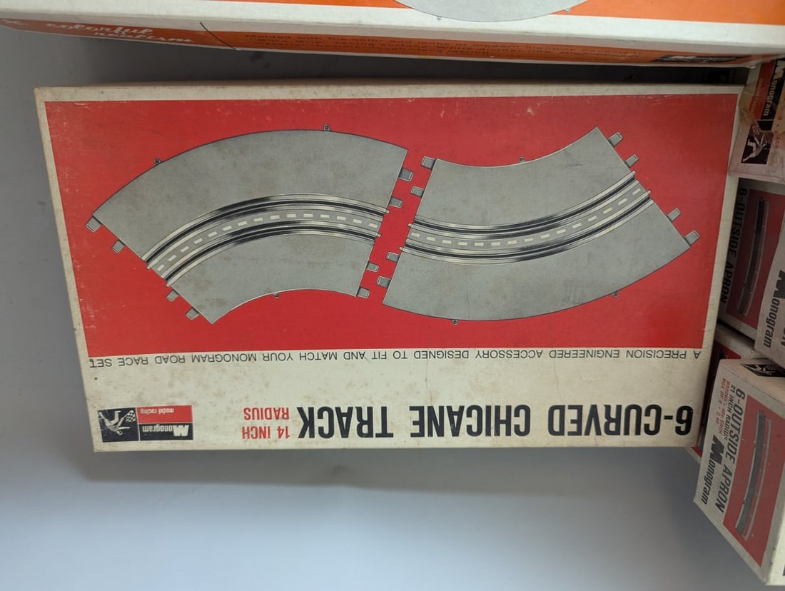 Monogram NOS Slot Car Track Lot with Various Types from the 1960s for Collectors and Hobbyists - 3