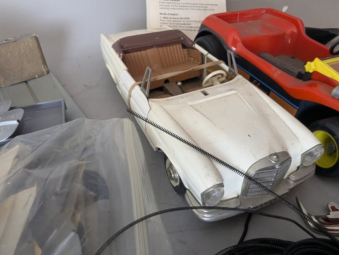 Lot of Assorted Schuco Parts and Varianto Model Cars for Restoration and Collecting - 9