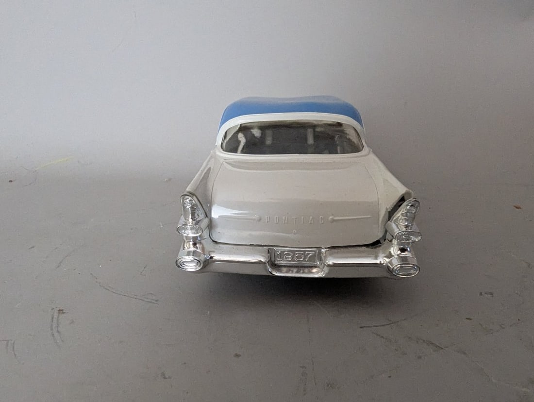 Vintage 1957 Pontiac Star Chief Promotional Model Car by SMP Collectible Toy - 3
