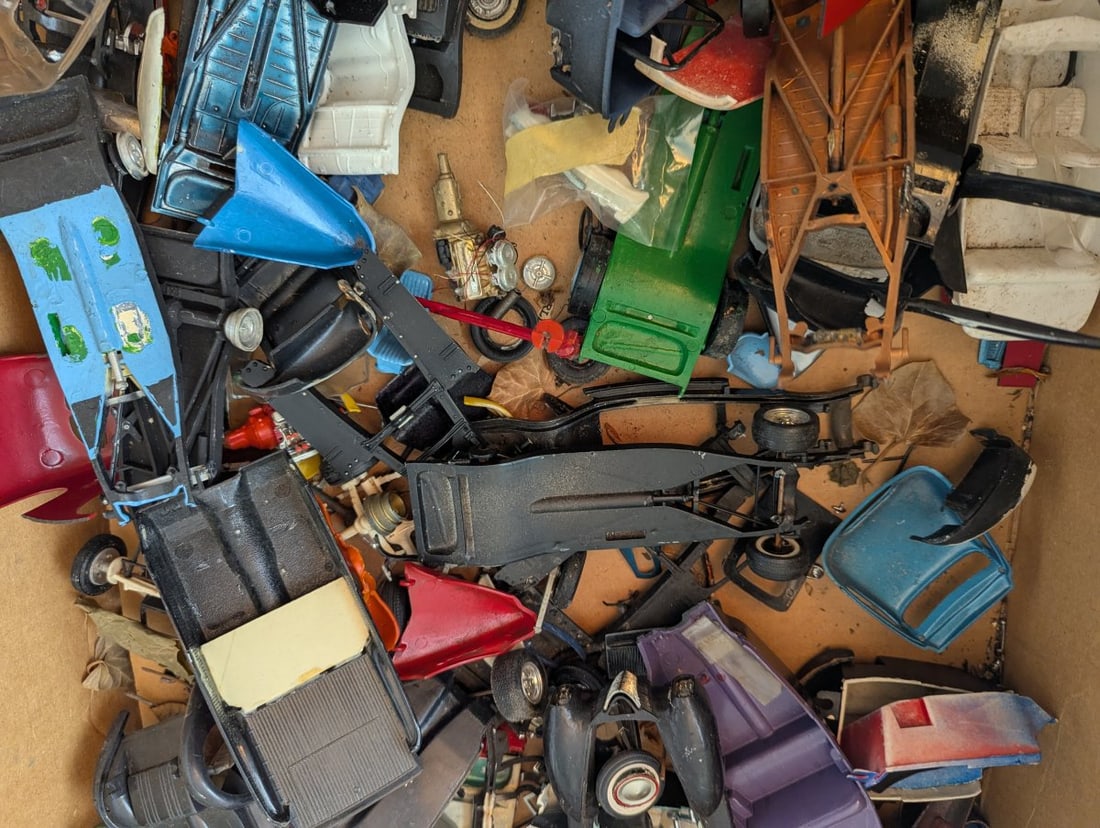 Large Lot of Vintage Model Car Parts Chassis Bodies Assortment for Restoration & Custom Builds - 5