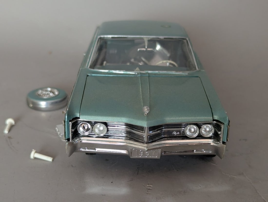 Jo-Han 1967 Chrysler Imperial Crown Coupe Vintage Promotional Model Car - 2