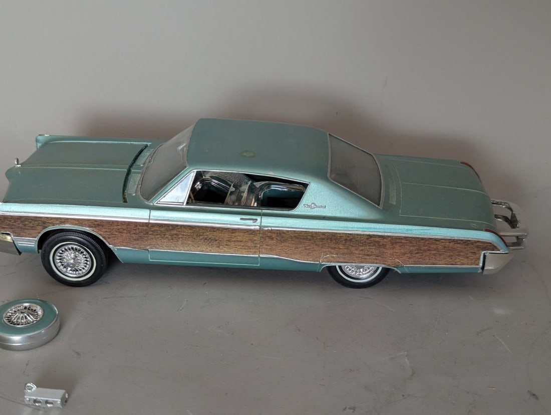 Jo-Han 1967 Chrysler Imperial Crown Coupe Vintage Promotional Model Car - 3
