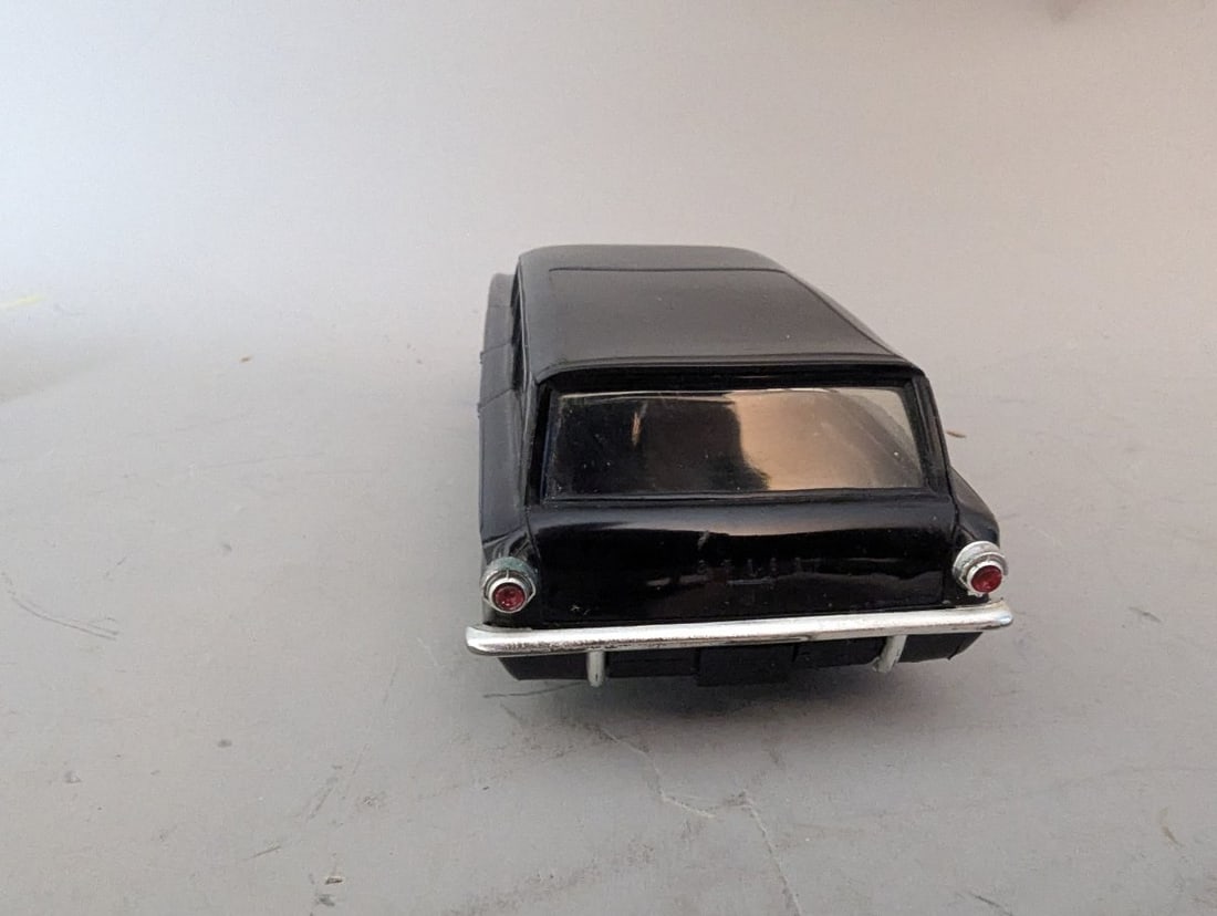 AMT 1961 Buick Special Station Wagon Vintage Promotional Model Collectible - 2