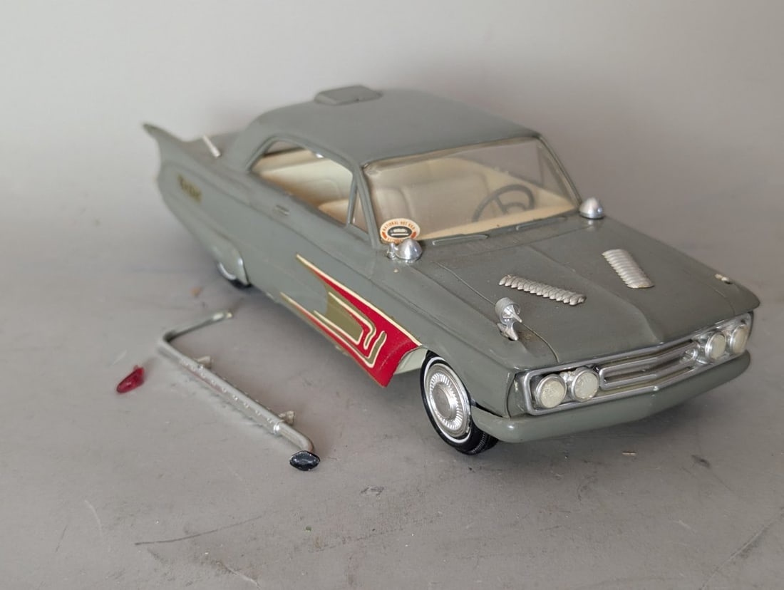 Customized 1960 Ford Starliner Vintage Model Car with Unique Hot Rod Features: **Important** Please read below description on how to avoid high shipping costs. Presenting a customized 1960 Ford Starliner vintage model car, measuring 7 1/2 x 3 x 2 inches. This model showcases