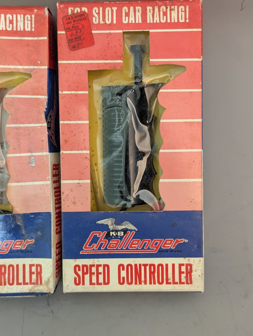K&B Challenger Speed Controllers Set Vintage Slot Car Racing Collectibles - 2