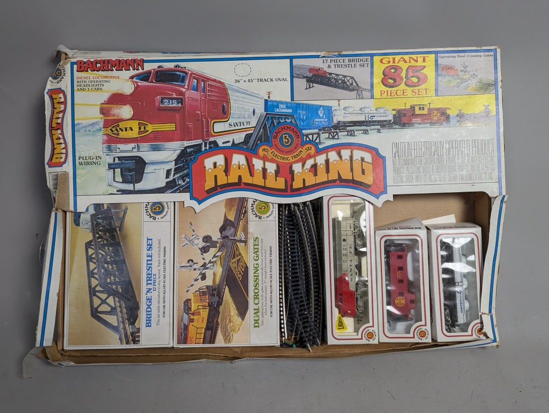 Bachmann Rail King Giant 85 Piece HO Scale Electric Train Set New Old Stock (1 of 6)