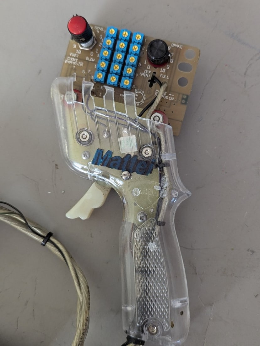 Difalco Design Fanatic Slot Car Controller for Racing Enthusiasts - 2