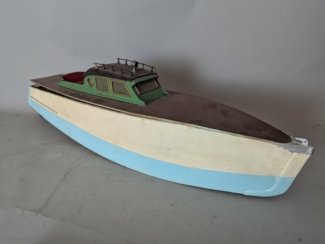 Vintage Scratch-Built R/C Model Cabin Cruiser Boat for Restoration c. 1965 Hobbyist Collectible - 7