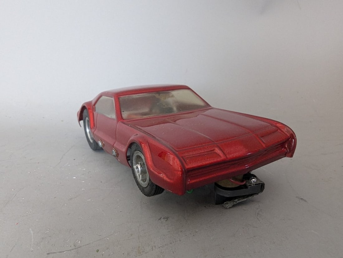 Vintage 1960s Classic Manta Ray 1/24 Scale Slot Car Tested and Runs: **Important** Please read below description on how to avoid high shipping costs. Explore this vintage 1960s Classic Manta Ray 1/24 Scale Slot Car, a must-have for collectors! Tested and runs, this