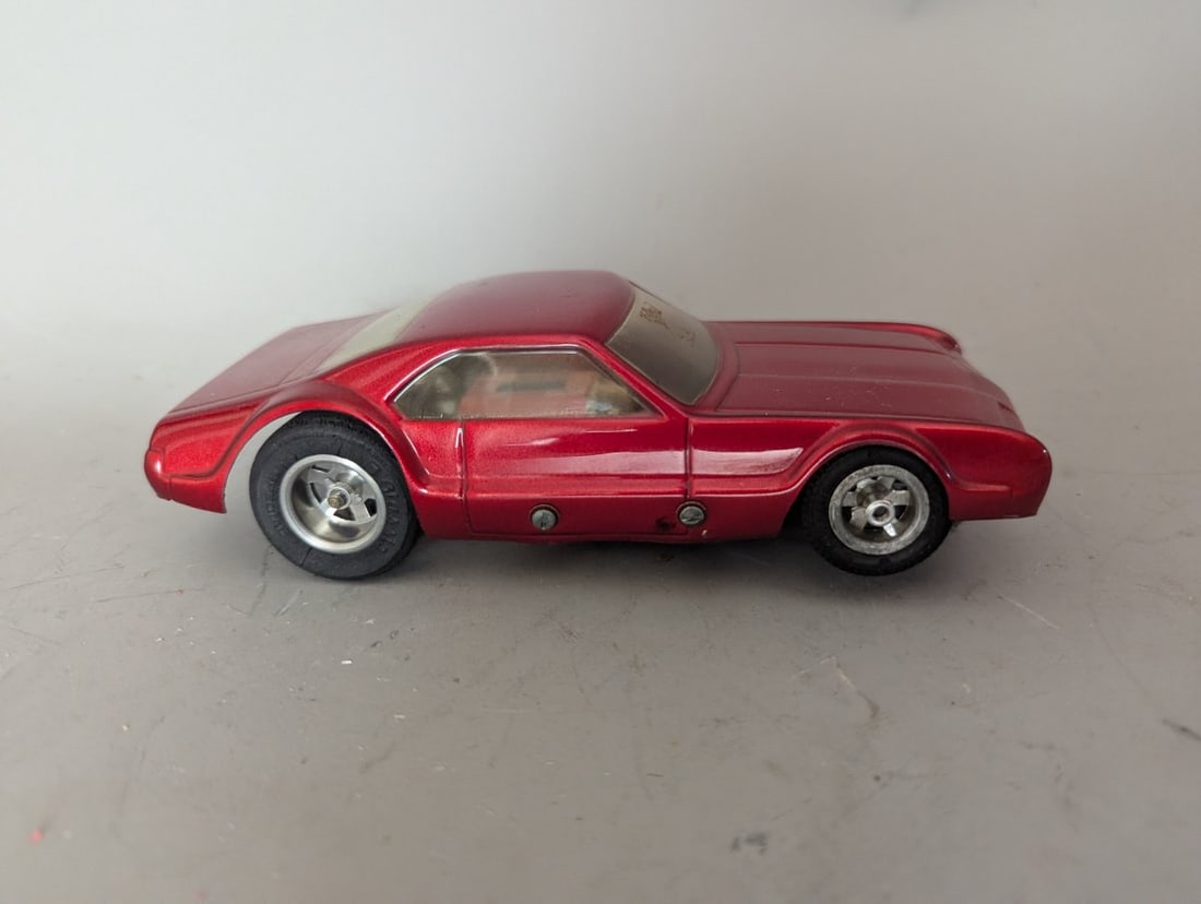 Vintage 1960s Classic Manta Ray 1/24 Scale Slot Car Tested and Runs - 2
