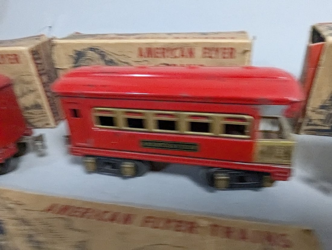 Vintage American Flyer O Gauge Train Set with Locomotive, Tender, and Passenger Cars - 6