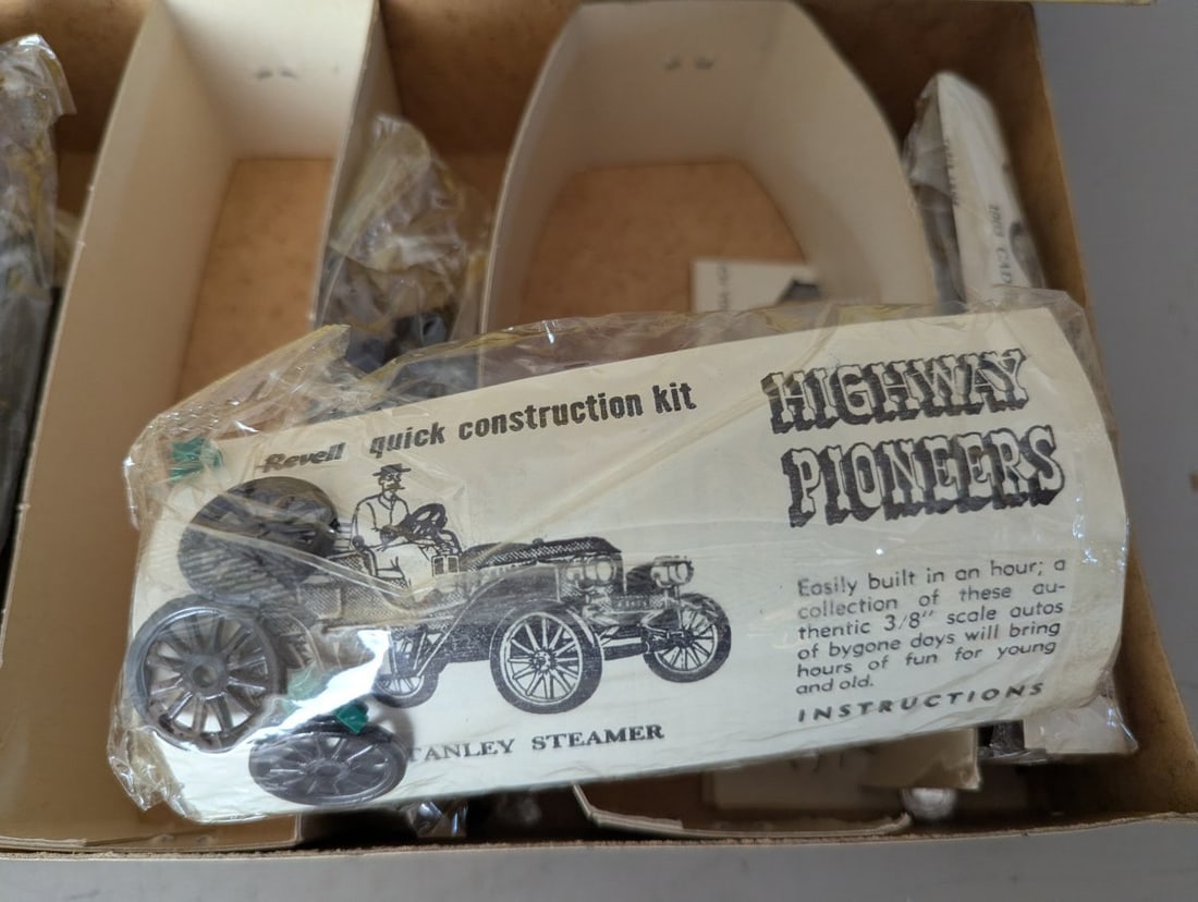 Revell Highway Pioneers Model Kits Series One and Two Vintage Car Collection - 4