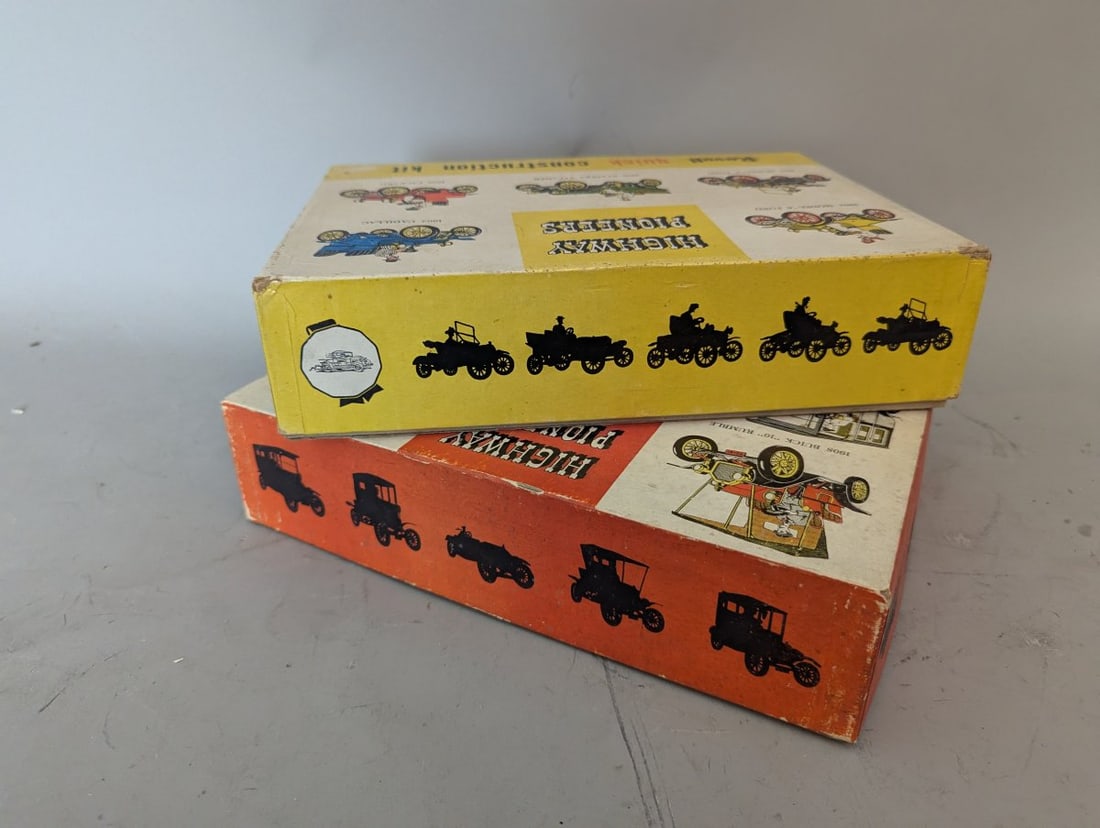 Revell Highway Pioneers Model Kits Series One and Two Vintage Car Collection - 9