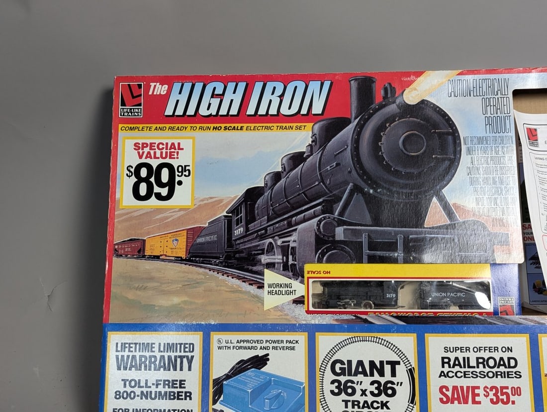 Life-Like Trains The High Iron HO Scale Electric Train Set Parts Missing Four Train Cars - 2