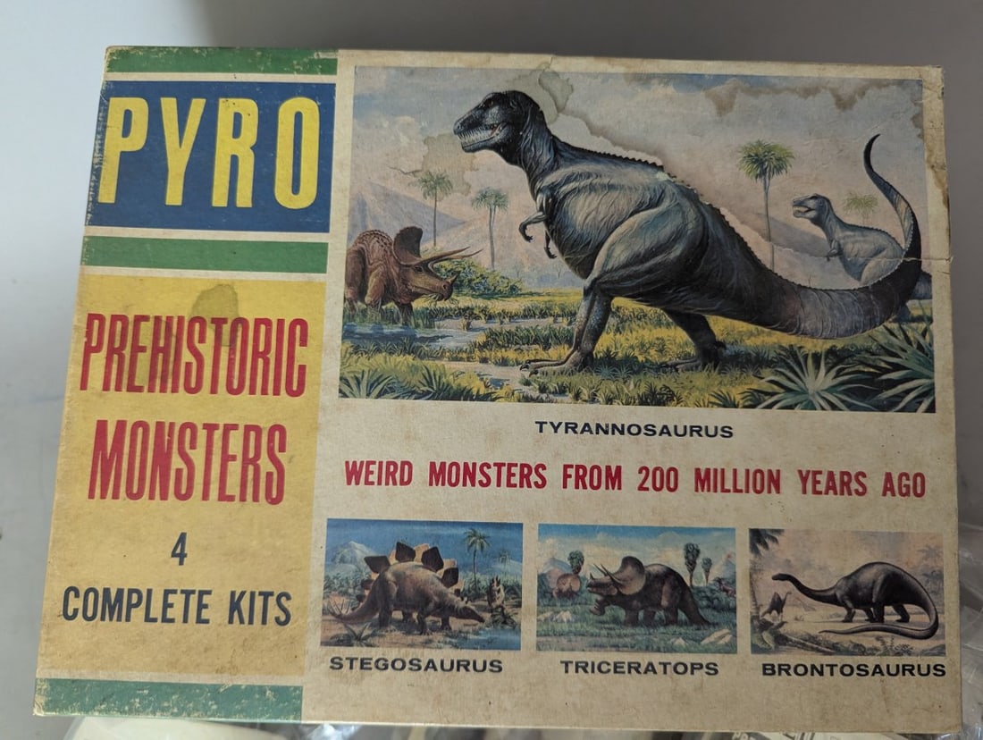 Vintage Pyro Prehistoric Monsters 4 Complete Kits Model Set Dinosaur Collectible - 2