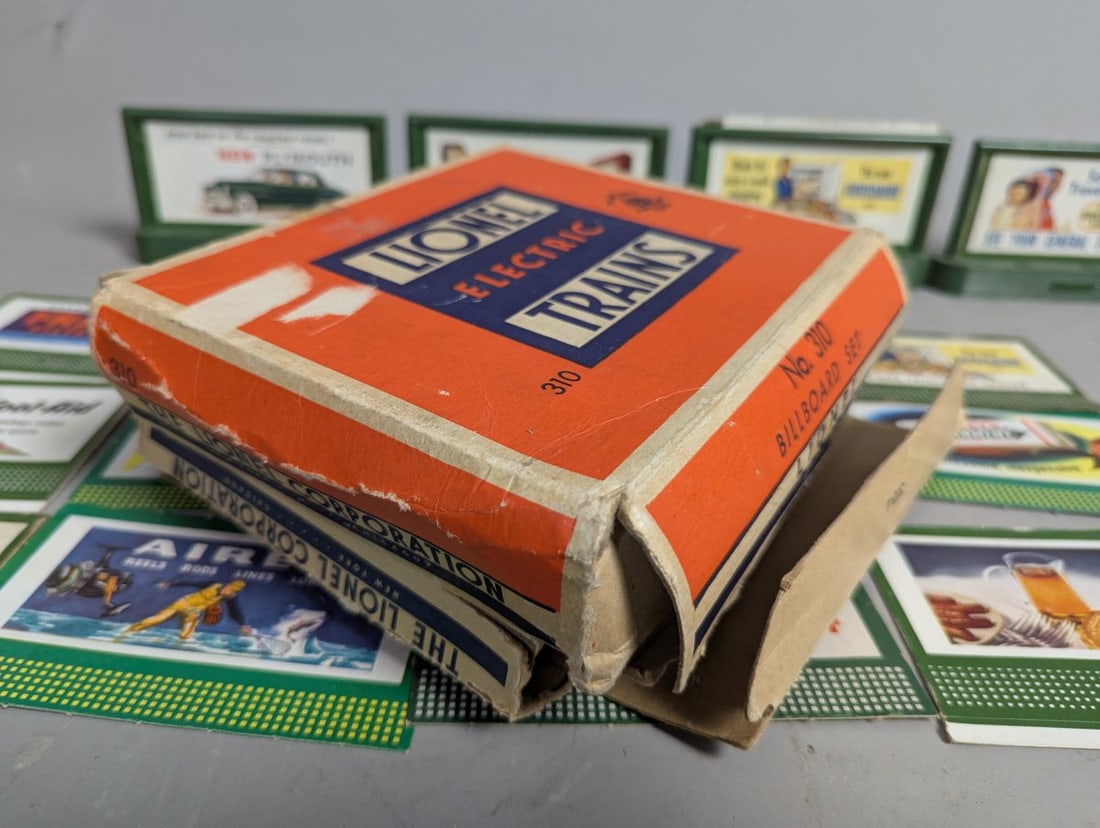 Vintage Lionel No. 310 Billboard Set Collectible Railroad Accessories - 6