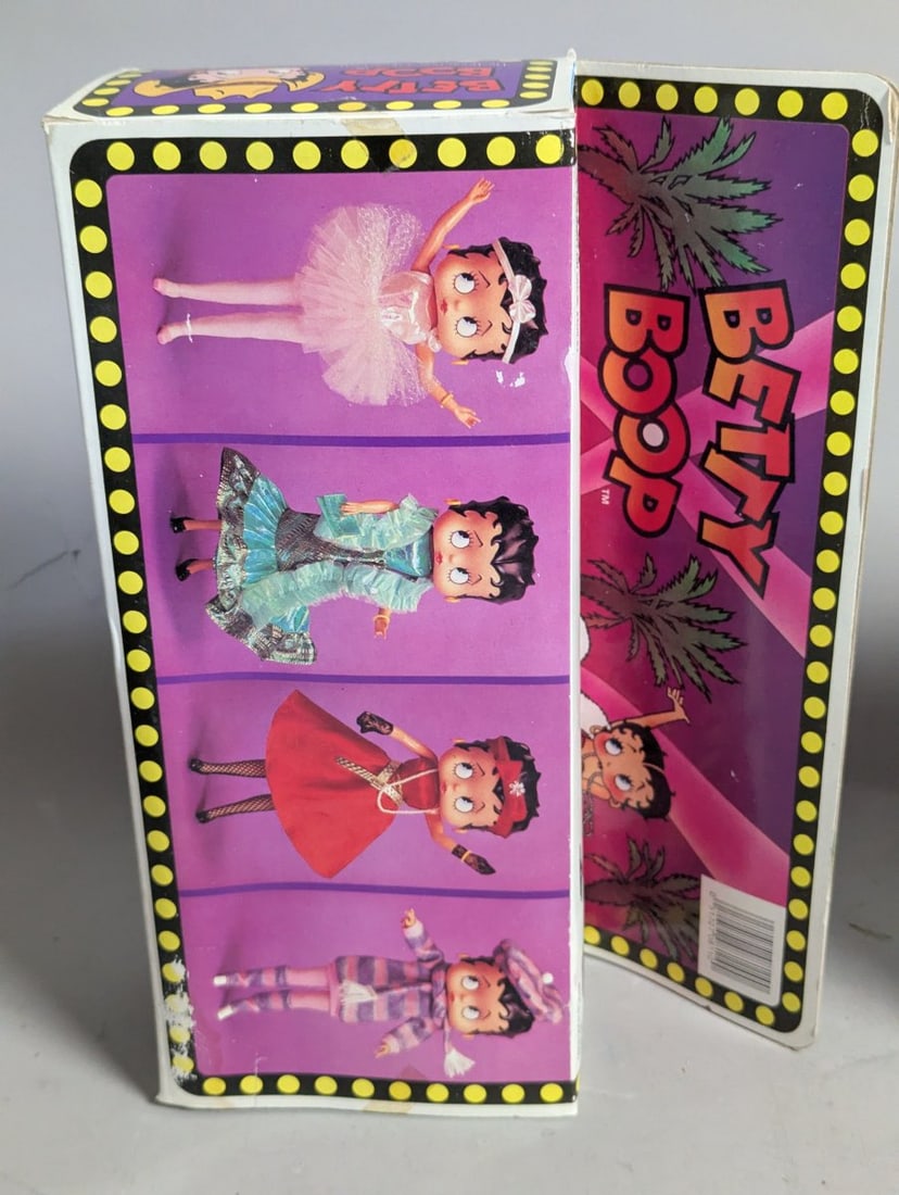 Lot of 3 Vintage Dolls Betty Boop Brooke Shields Snow White New Old Stock - 6