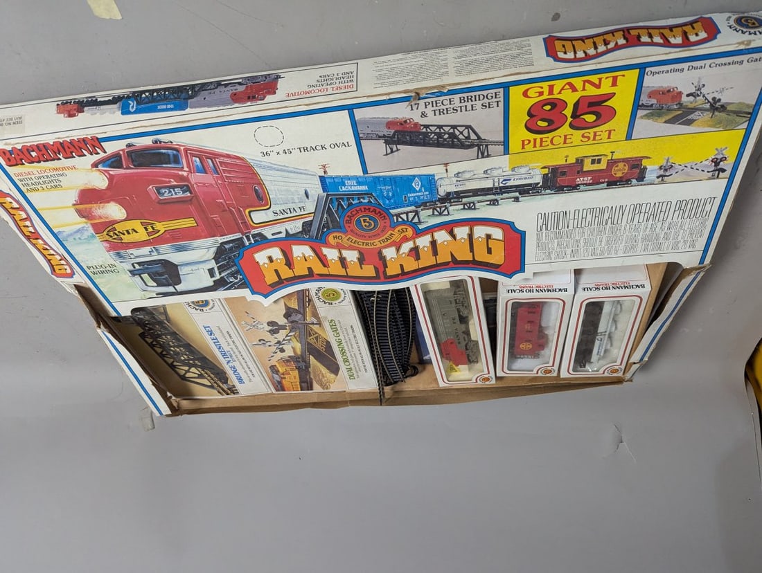 Vintage Bachmann HO Scale Electric Train Sets Collection Diesel Express Hustler Rail King - 2