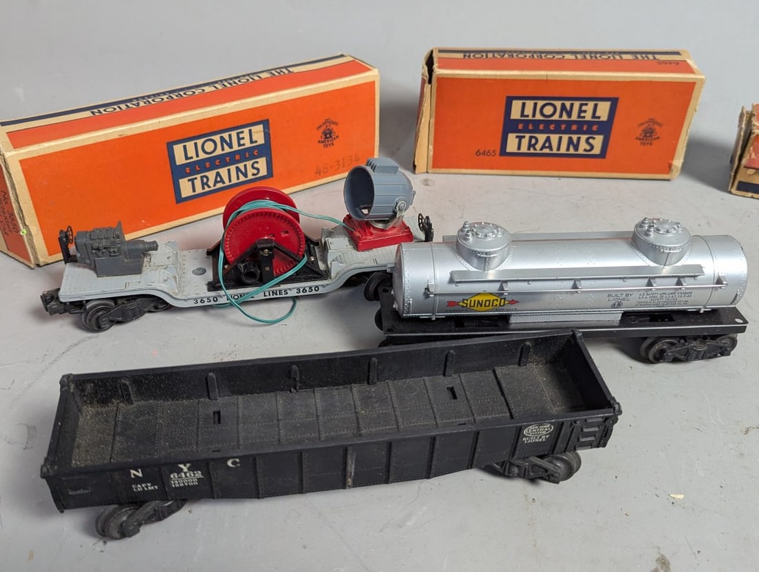 Lionel O-Gauge Model Train Cars Collection Post-War Era with Original Boxes - 5
