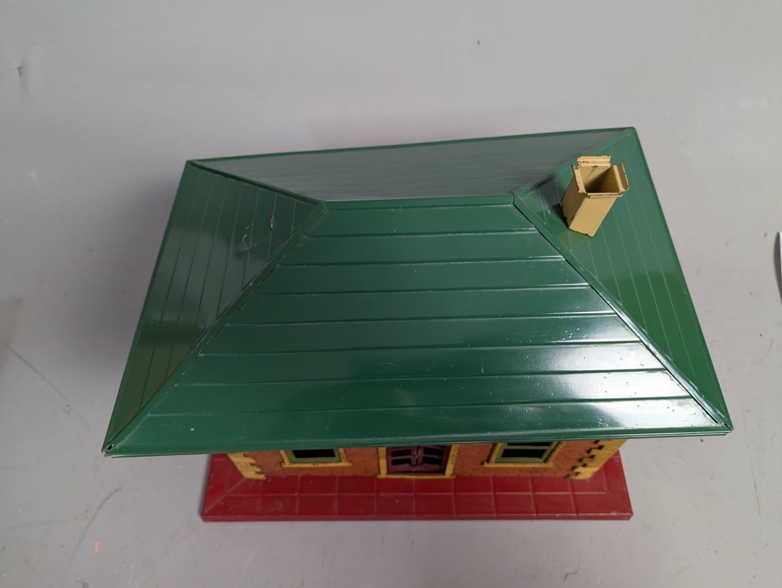 Lionel Pre-War Standard Gauge No. 124 City Station Vintage Toy Train Accessory - 2