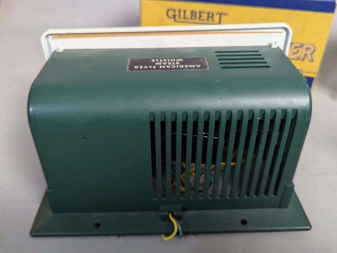 Gilbert American Flyer Whistling Billboards Steam and Diesel Vintage Model Train Set - 3