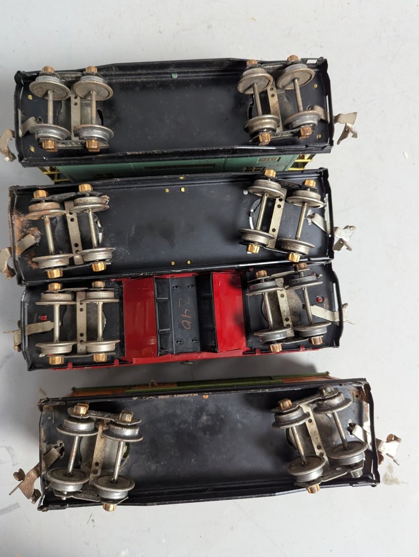 Lionel 800 Series O-Gauge Freight Cars Lot 813 815 816 817 Vintage Train Collectibles - 4