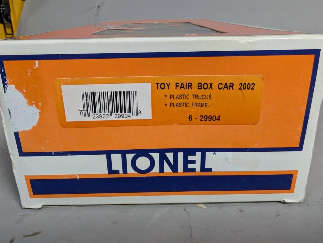 Lionel Model Train Box Cars Collection New York Toy Fair 2002 Lionel Lines 1986 - 3