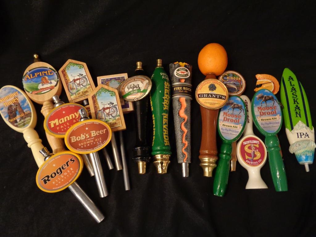 Collection of Beer Tap Pull Handles (1 of 6)