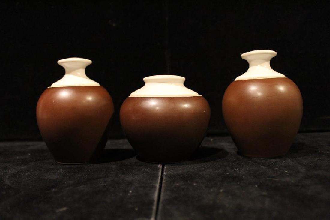 Eva Zeisel Hallcraft Casual Living Sugar & Jars: (1) Sugar bowl with lid (gold Hall mark to inside). 4" H approx. (2) Pair rare small jars with lids. 4.75" H approx. All excellent condition.