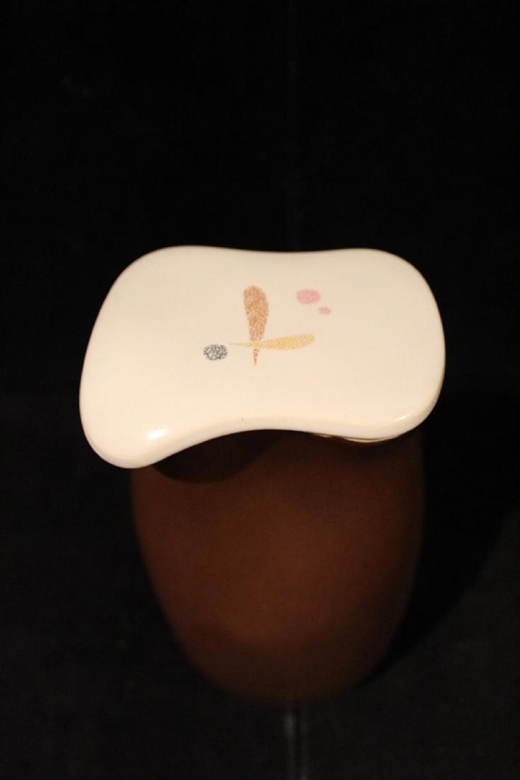 Eva Zeisel Hallcraft Casual Living Lidded Pitcher: Rare lidded carafe/ pitcher. Gold Hall mark to inside of lid. Excellent condition. 8.5" H approx.