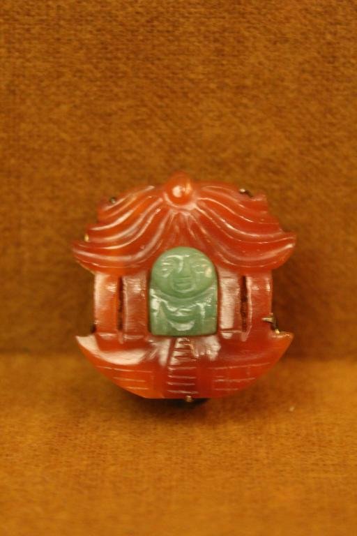 Vintage Carved Jade and Carnelian Clip (1 of 5)