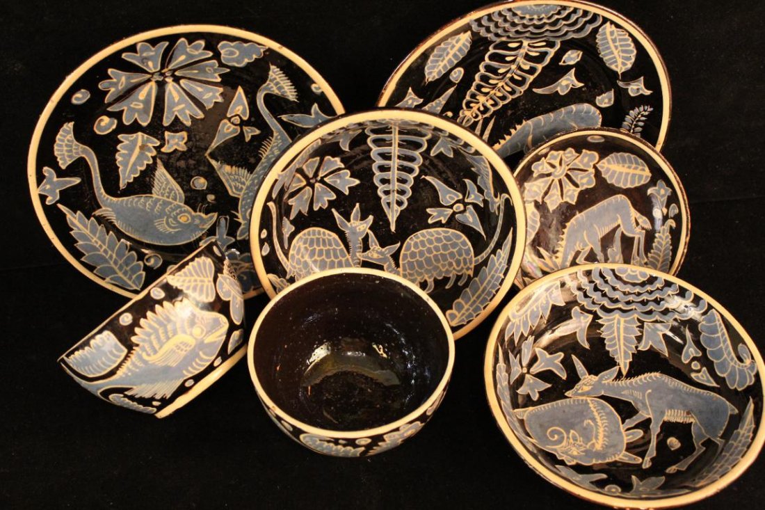 Vintage Mexican Pottery Plates and Bowls (1 of 6)