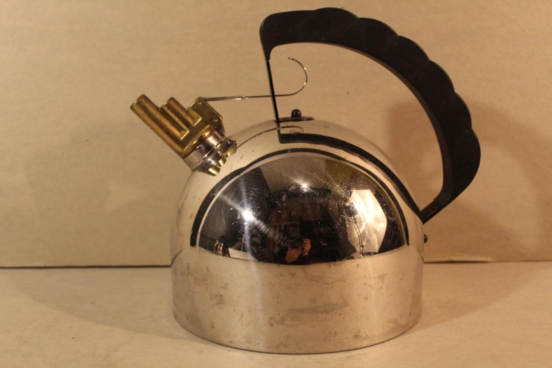 Alessi Richard Sapper Whistling Kettle Whistling kettle by Richard Sapper