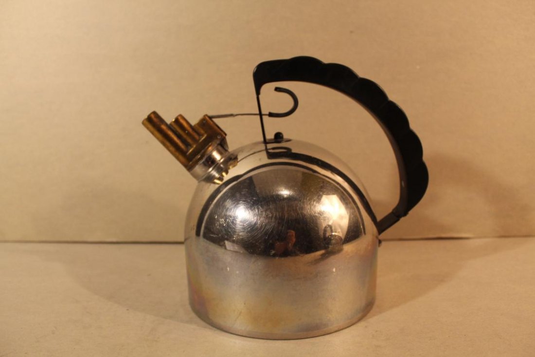 Alessi Richard Sapper Whistling Kettle Whistling kettle by Richard Sapper