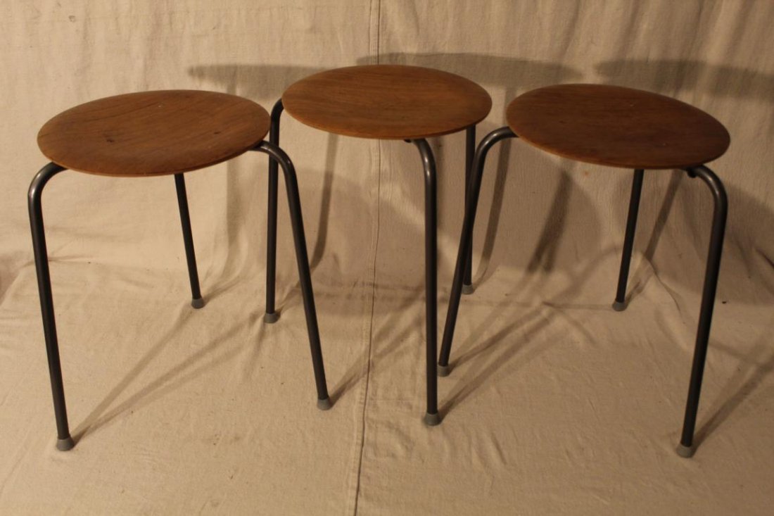 Set 3 Arne Jacobsen Dot Stools Denmark: Dot stools in teak designed by Arne Jacobsen for Fritz Hansen ca. 1954