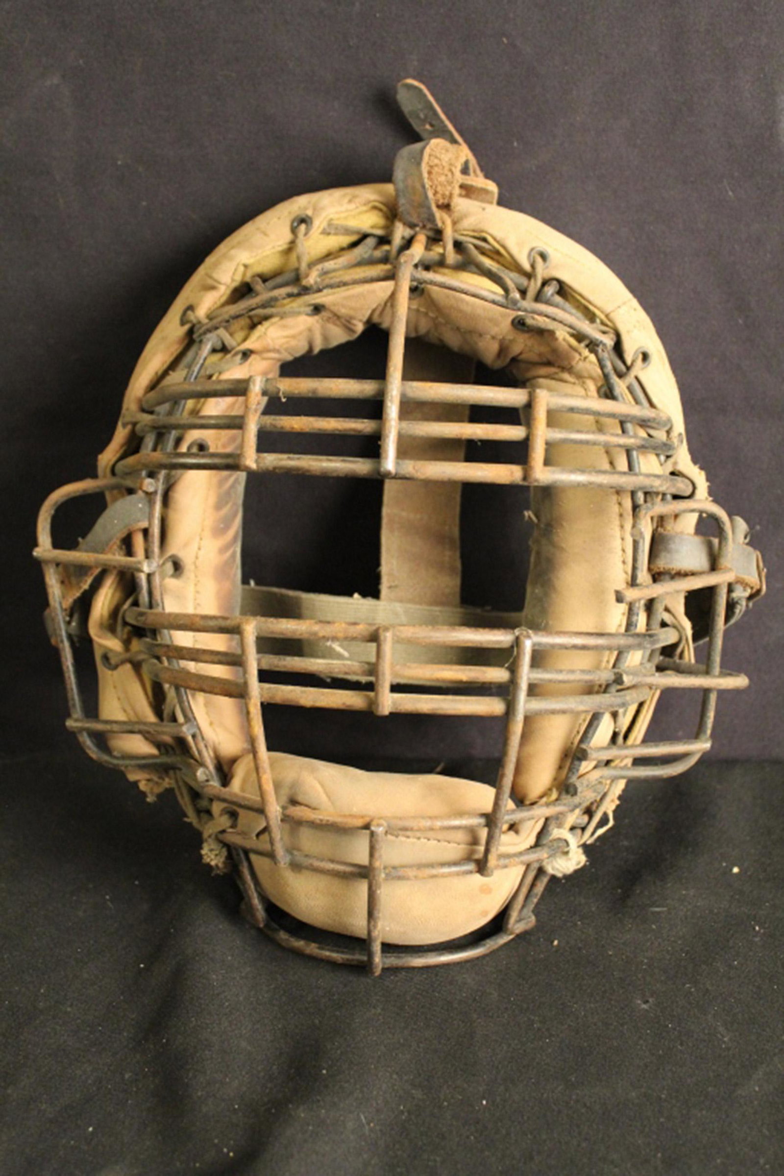 Wilson 1930's Baseball Catcher's Mask: 1930's/ 40's baseball catcher's face mask manufcatured by Wilson Sporting Goods Company.Style number 472. In fair vintage condition with some areas of rust to metal, break to welds on right ear guard,