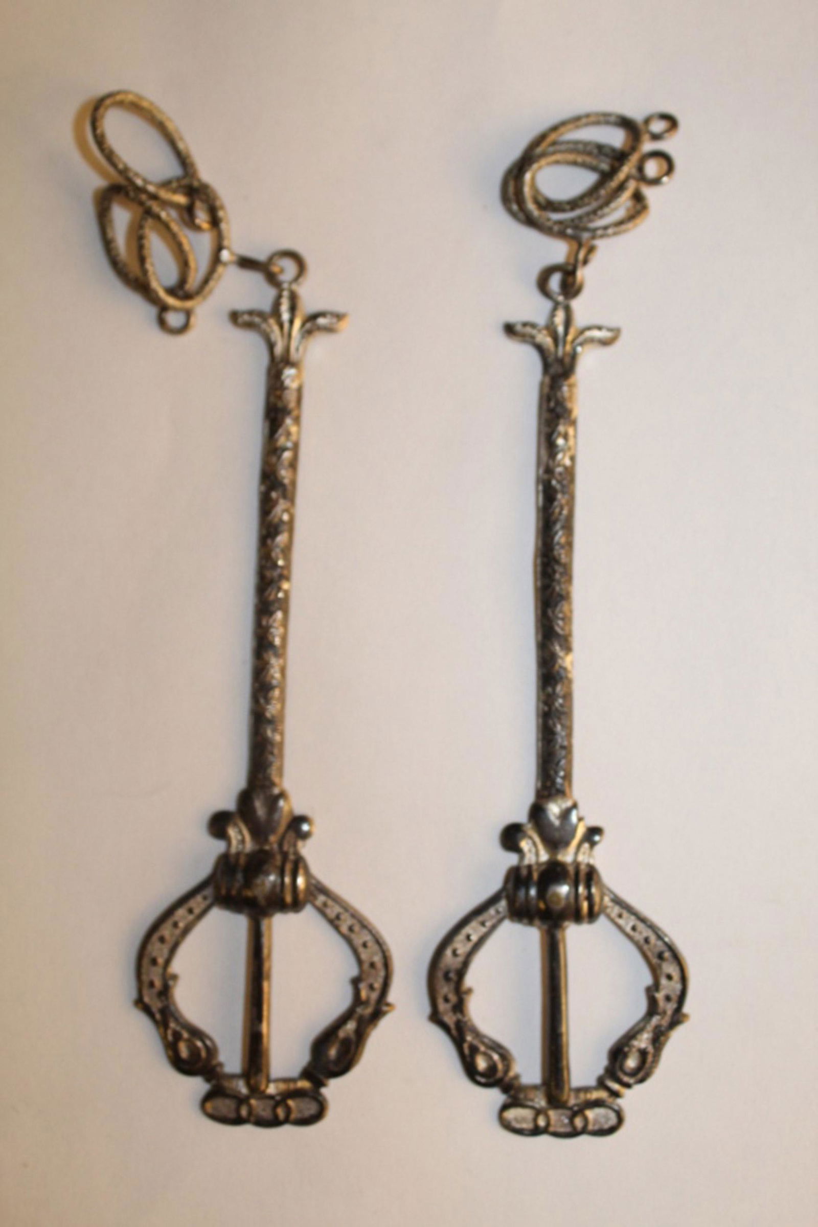 Pair Odd Fellows Gavel Officer's Jewels (1 of 4)