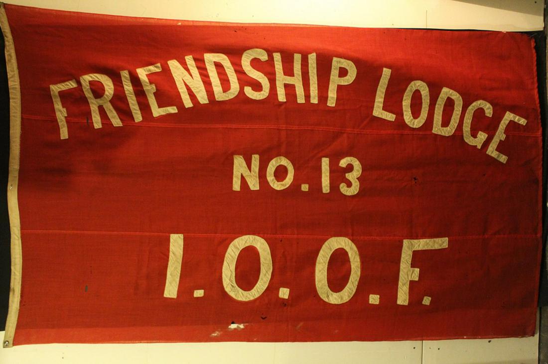 Friendship Lodge Odd Fellows Large Wool Flag (1 of 6)